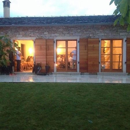 Villa Poropati, Groznjan, Istria - Luxury Countryside Estate For Up To 19 Persons - Large Pool Of 80M2 With Kids Section Zewnętrze zdjęcie